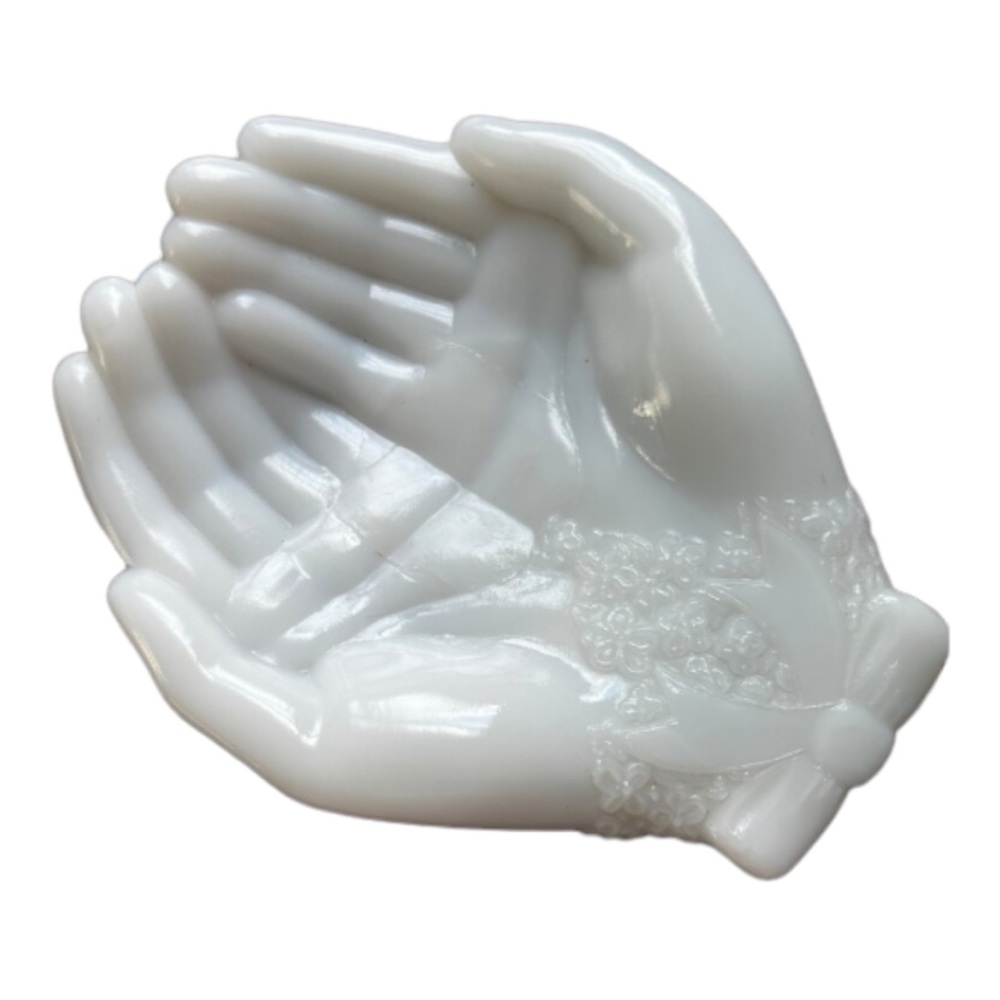 VTG 70’s AVON Open Hands White Milk Glass Soap Dish Jewelry, Candy, Trinket